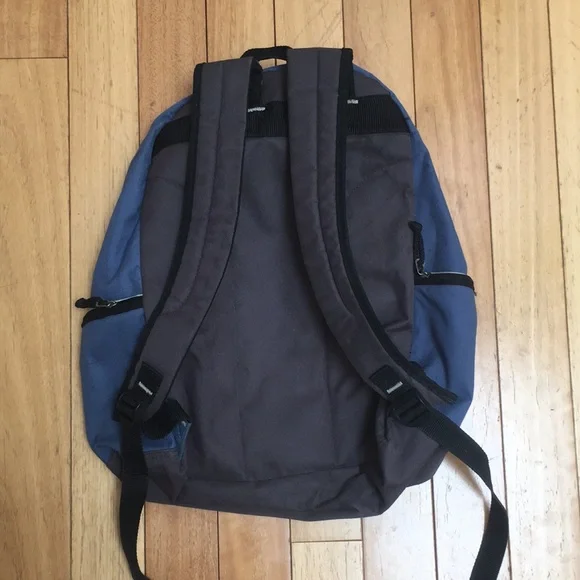 No Limit Backpack - Picture 2 of 6